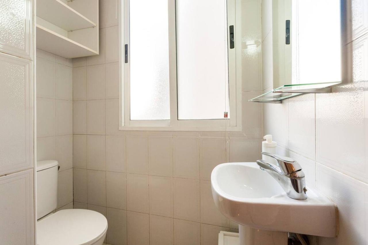 Spacious, Bright Apartment Next To The Old Town Valencia Exterior foto